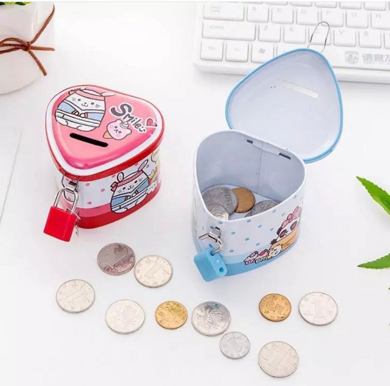 Mini Heart Shape Money Box, Kids Money Saving Piggy Bank, Money Saving Box With Lock Mini Heart Shape Money Box, Kids Money Saving Piggy Bank, Money Saving Box With Lock